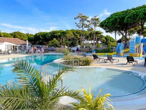 Tour Opérateurs et particuliers sur Camping Le Suroit - Camping Charente-Maritime